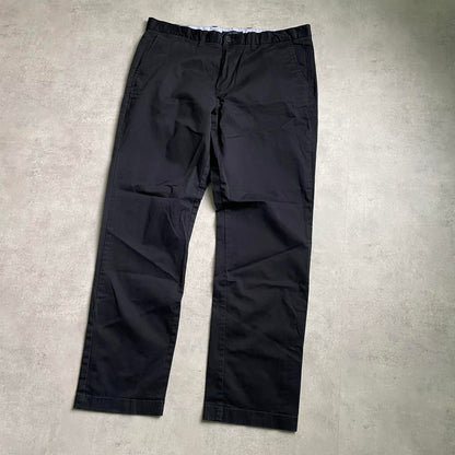 Tommy Hilfiger fekete chinonadrág