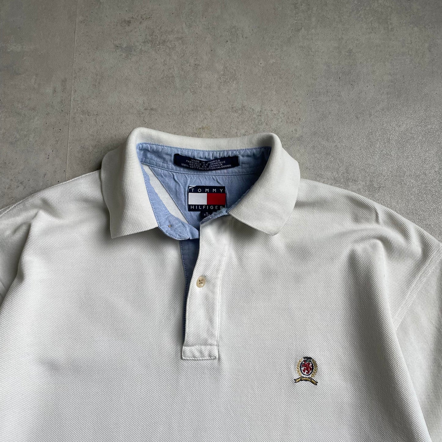 Tommy Hilfiger nagy logós fehér pólóing