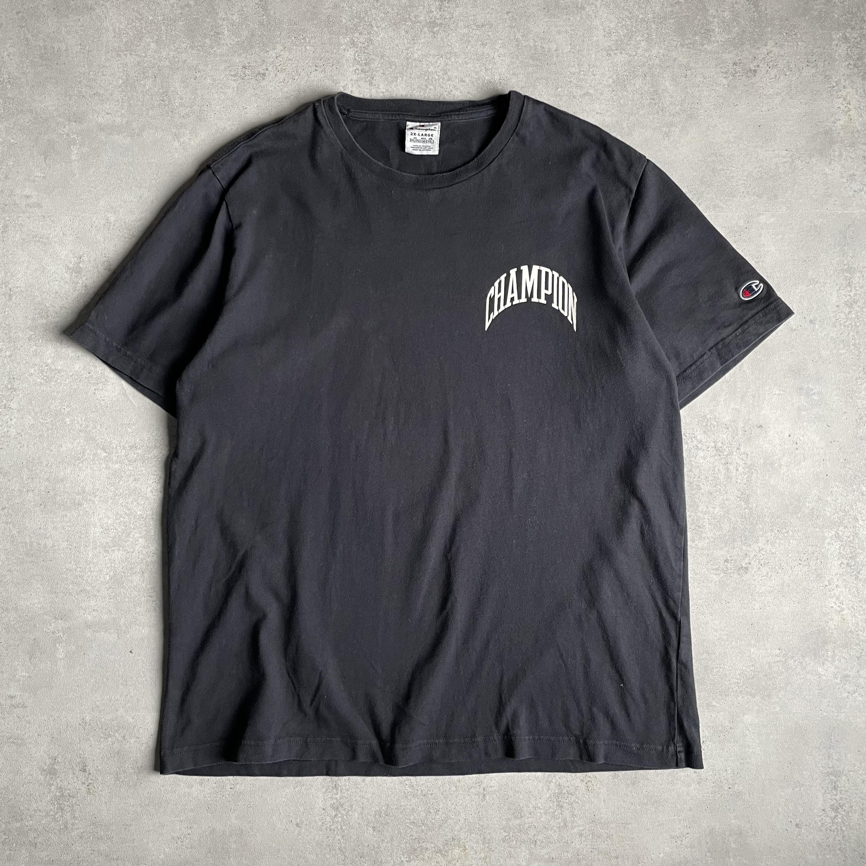 Champion modern fekete póló