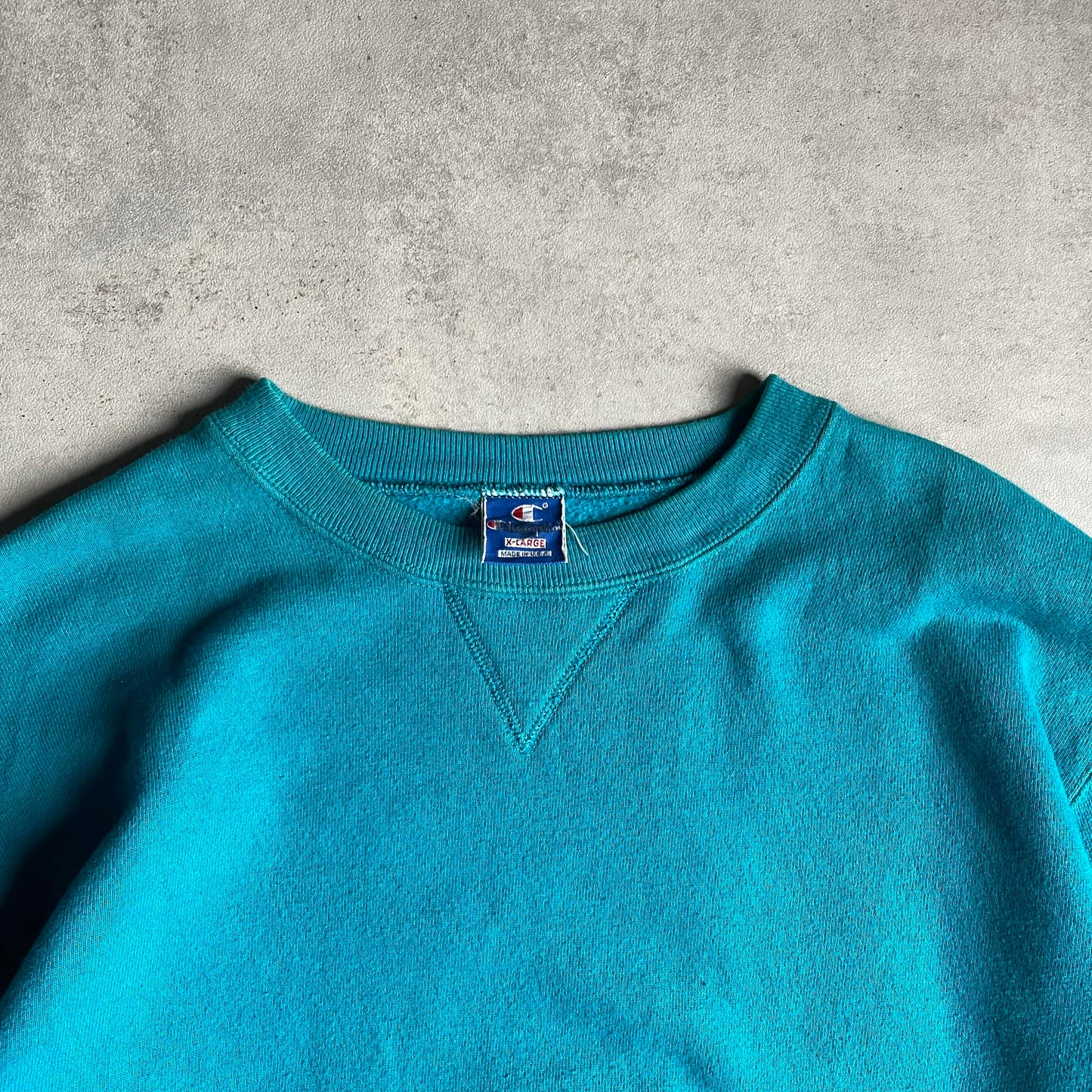Champion vintage aquakék környakú pulóver