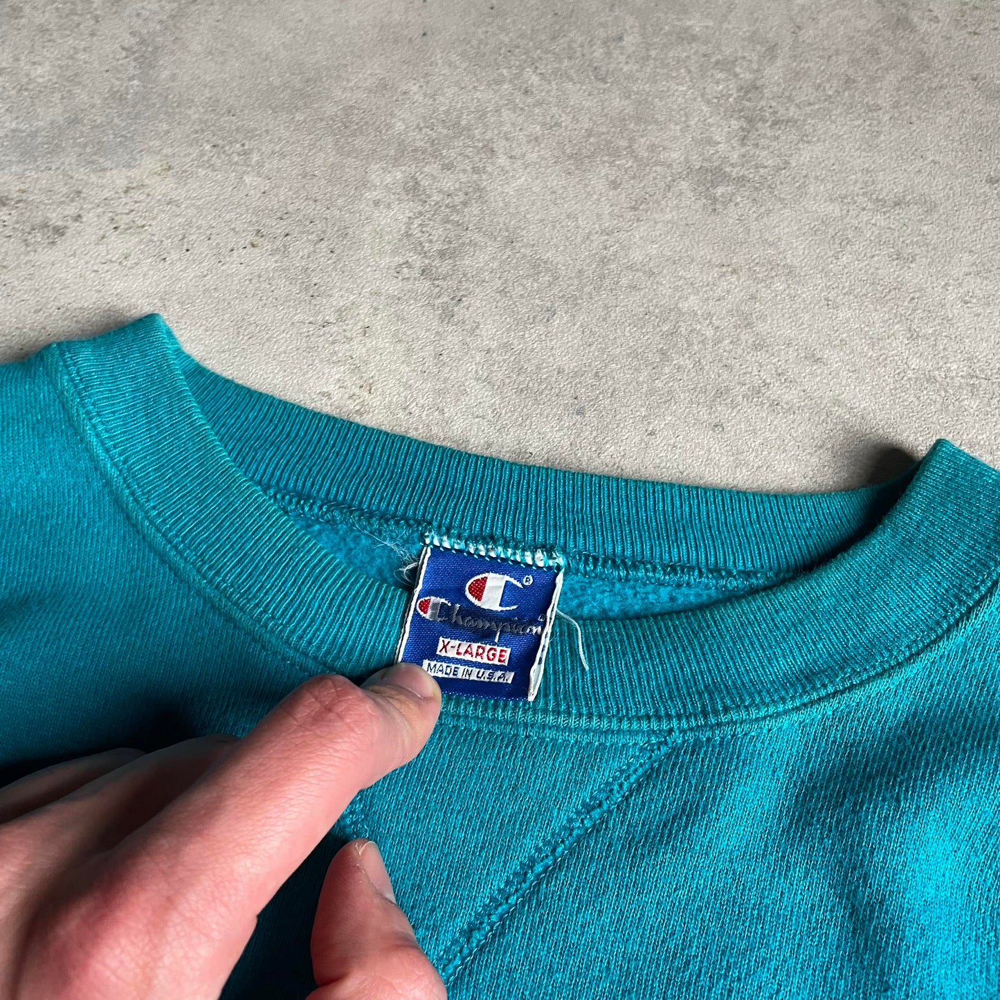 Champion vintage aquakék környakú pulóver