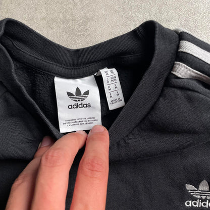 Adidas fekete crewneck