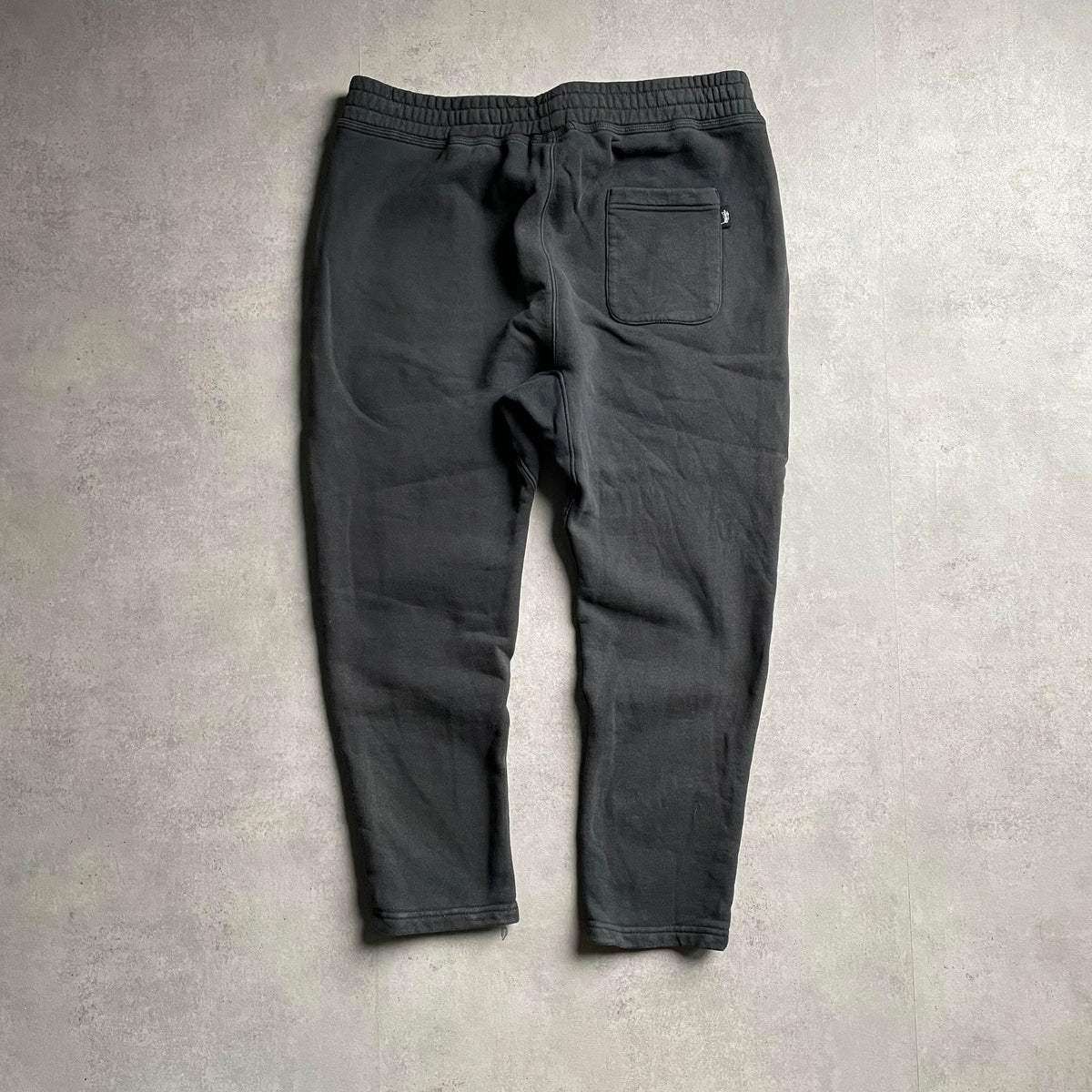 Stüssy fekete melegítőnadrág