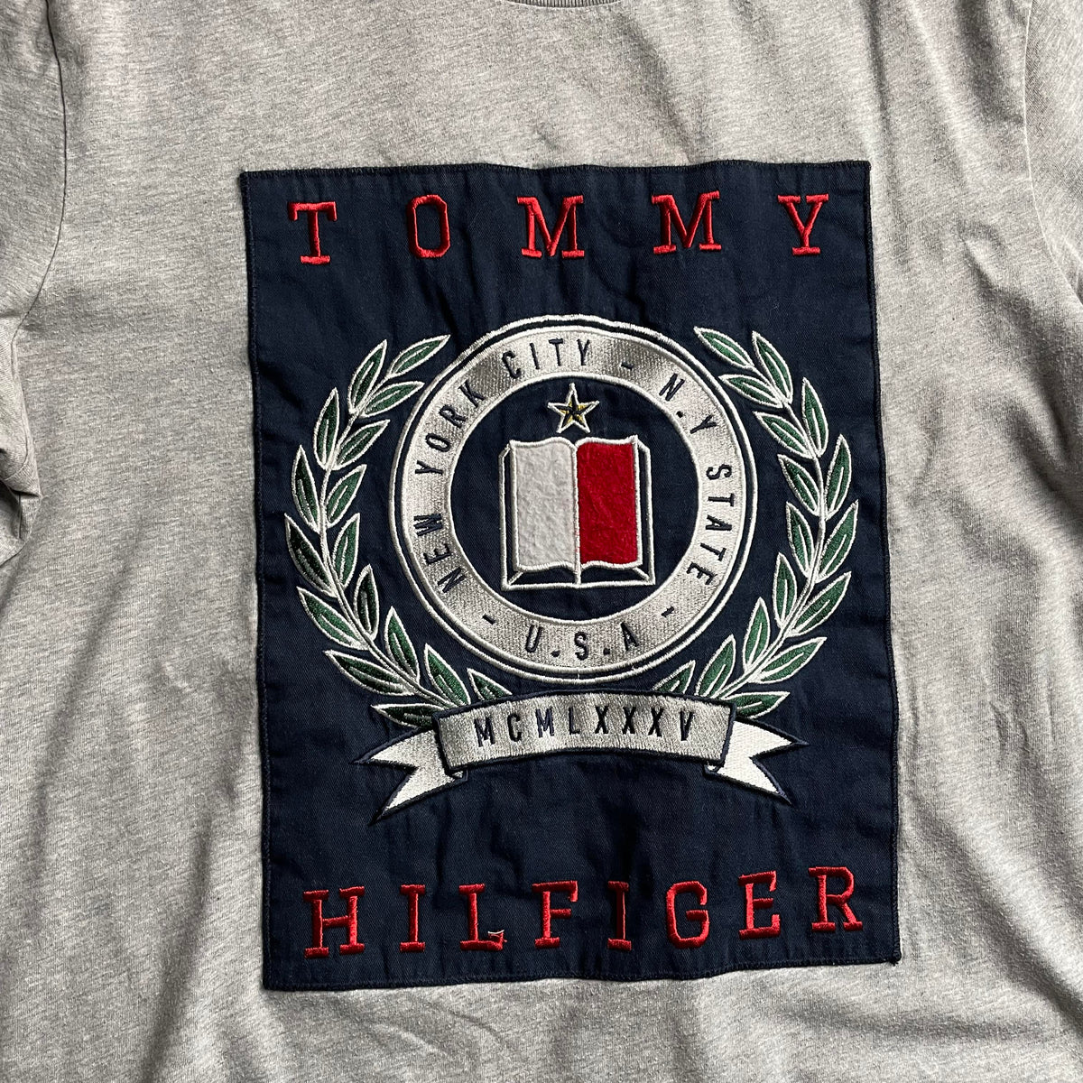 Tommy Hilfiger graphic póló