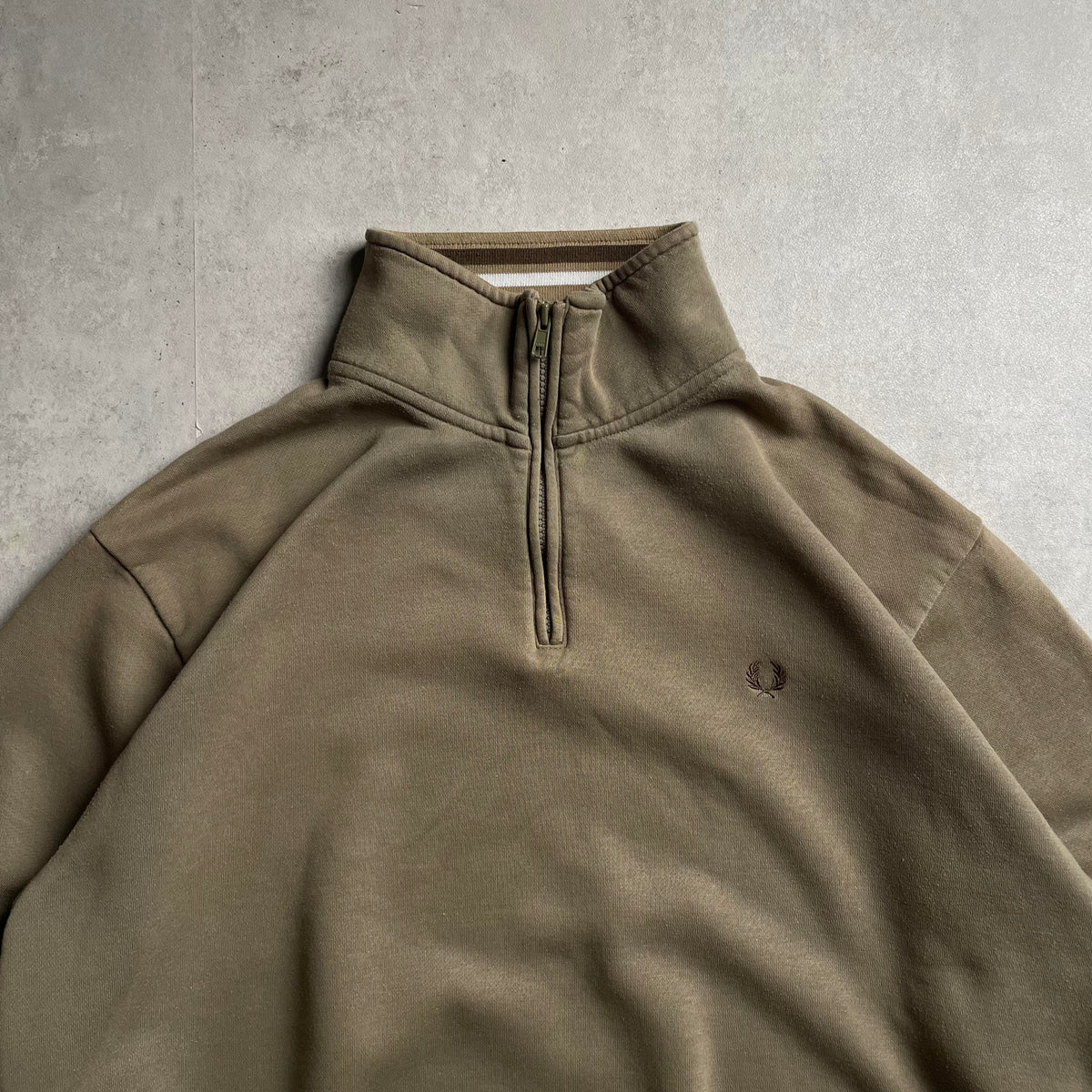 Fred Perry barna quaterzip pulóver