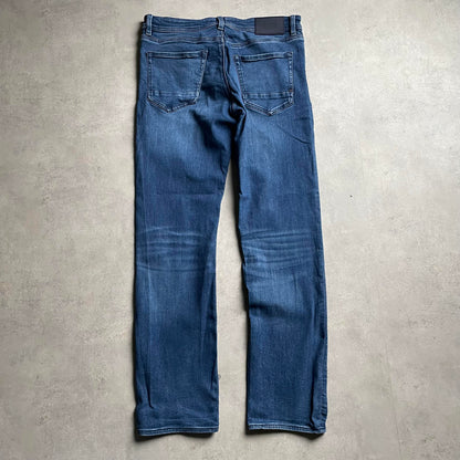 Hugo Boss Maine Regular fit farmernadrág