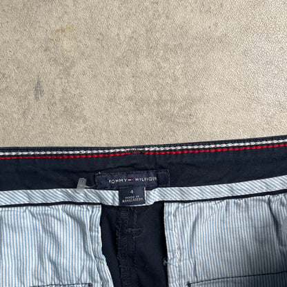Tommy Hilfiger sötétkék chinonadrág