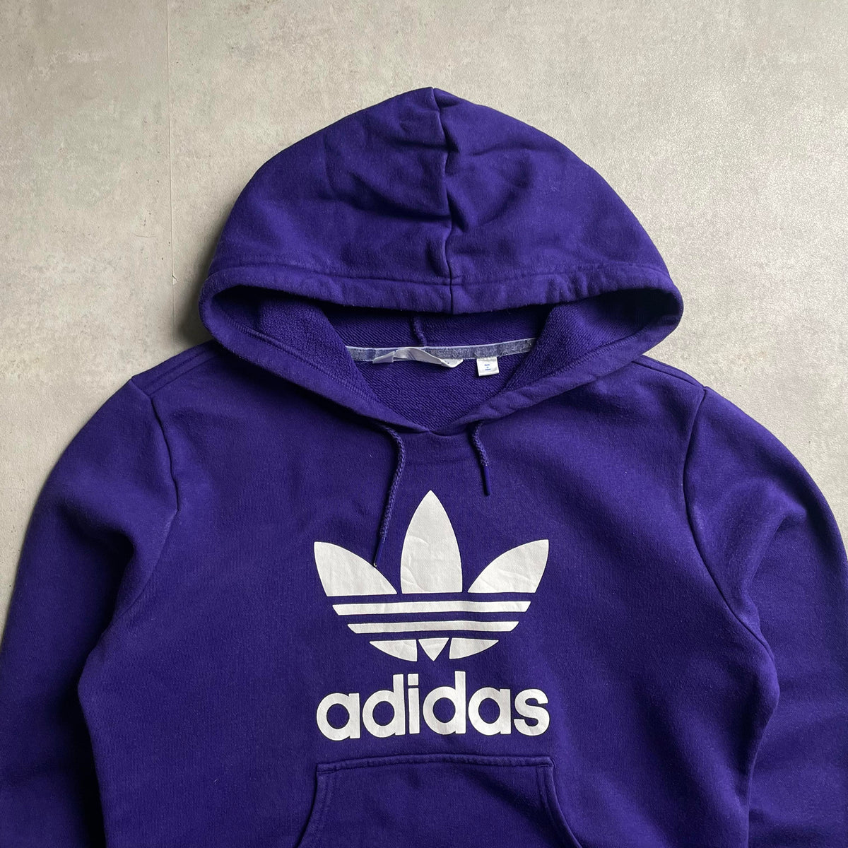 Adidas lila big logo hoodie