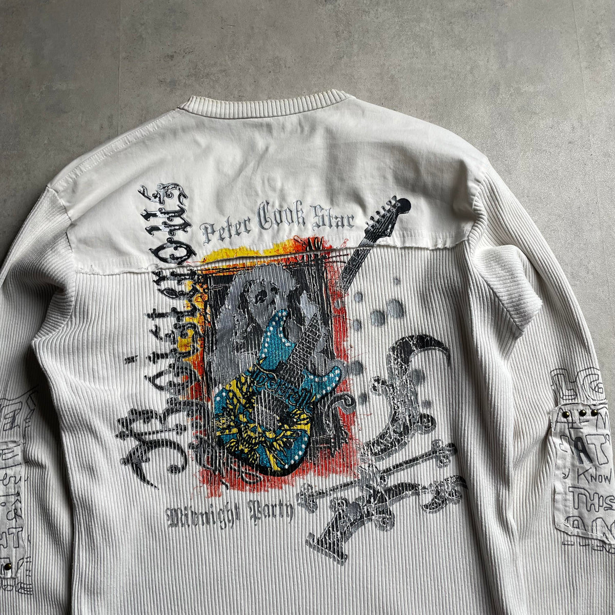 Peter Cook Y2K graphic longsleeve