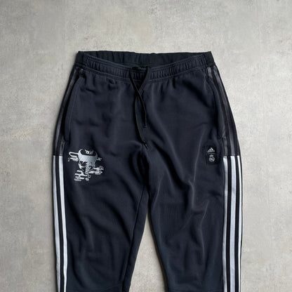 Adidas x Real Madrid Chinese New Year melegítőnadrág