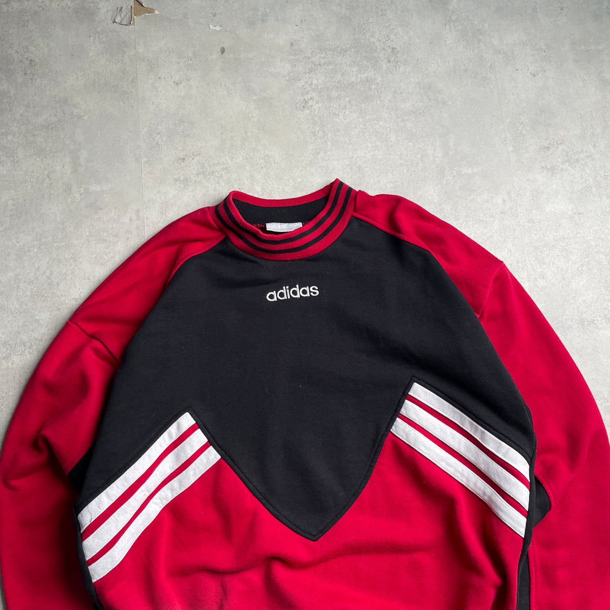 Vintage Adidas crewneck