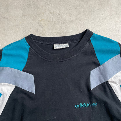 Vintage Adidas geometric póló