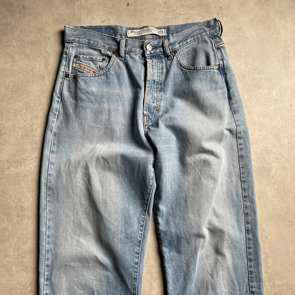 Diesel straight fit farmernadrág