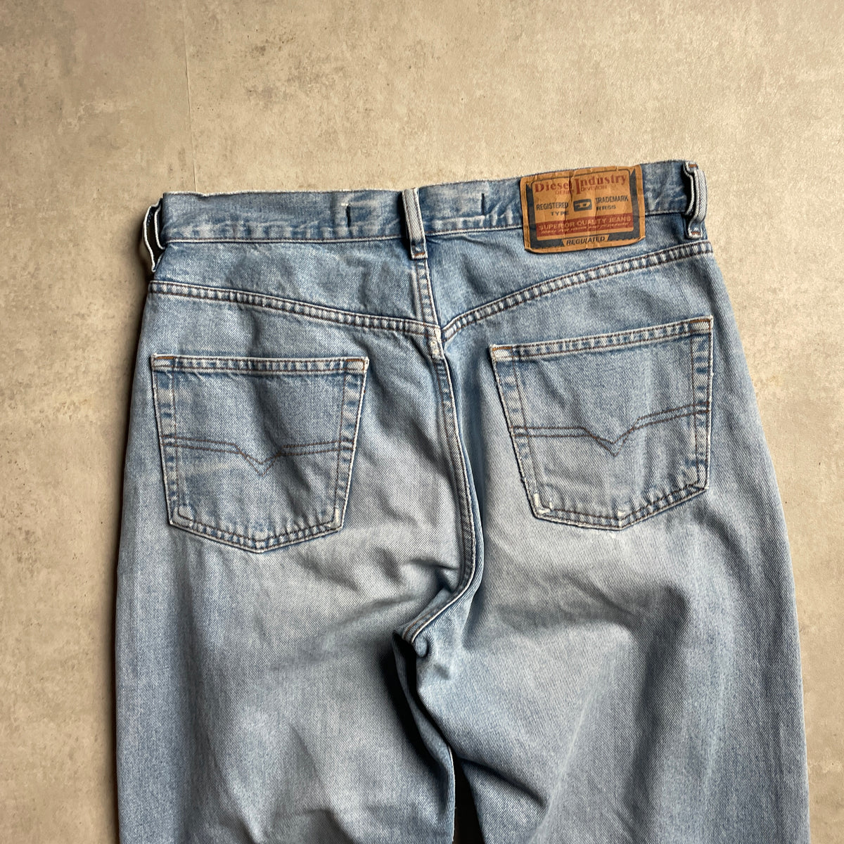 Diesel straight fit farmernadrág