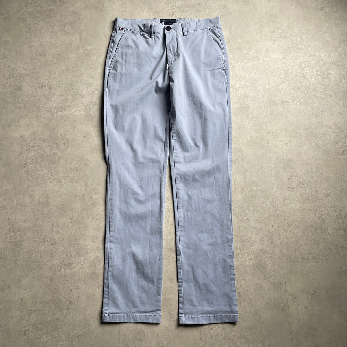 Tommy Hilfiger világoskék chinonadrág