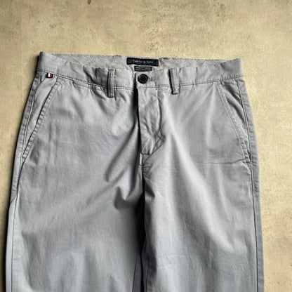 Tommy Hilfiger világoskék chinonadrág