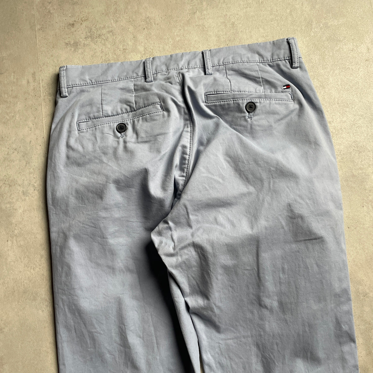 Tommy Hilfiger világoskék chinonadrág