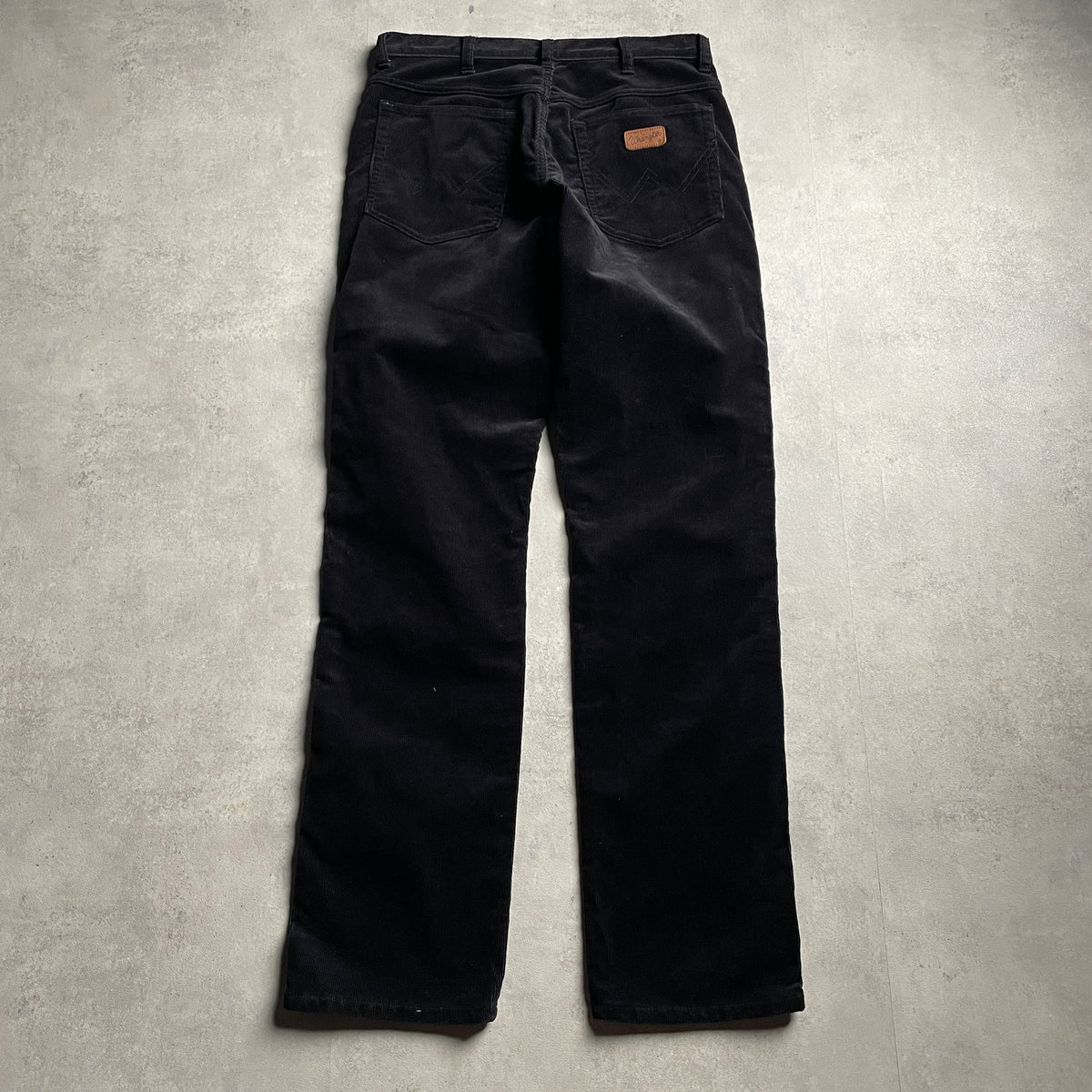 Wrangler fekete kordbársony nadrág