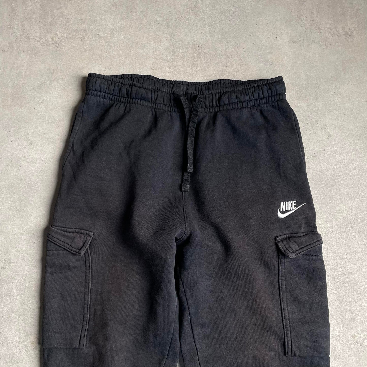 Nike cargozsebes melegítőnadrág