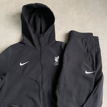 Nike Liverpool FC tech fleece melegítőszett