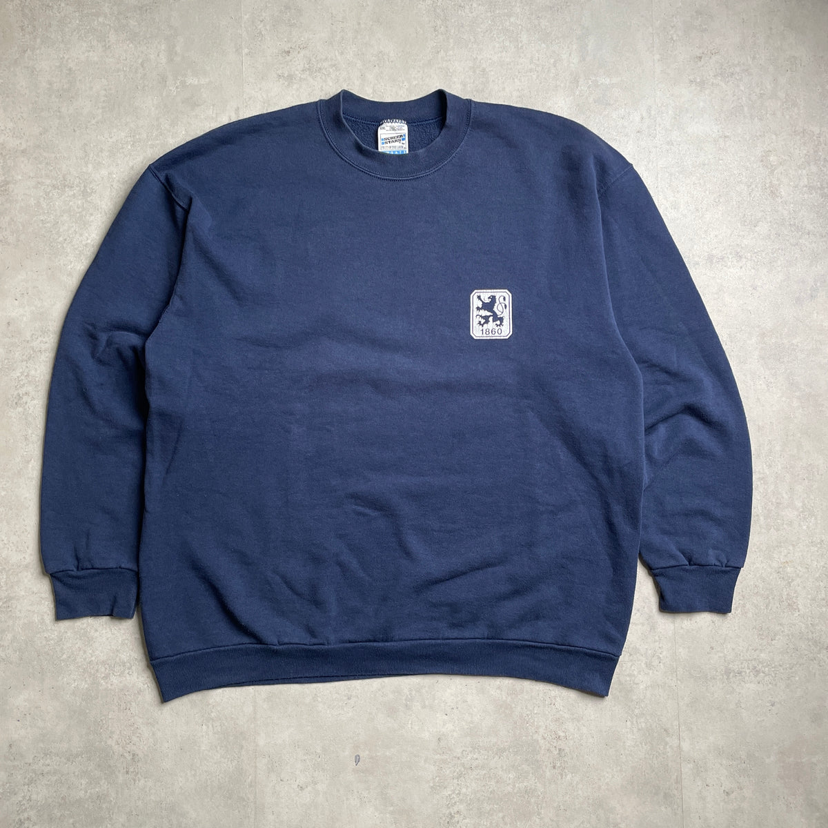 Vintage Screen stars 1860 München graphic crewneck