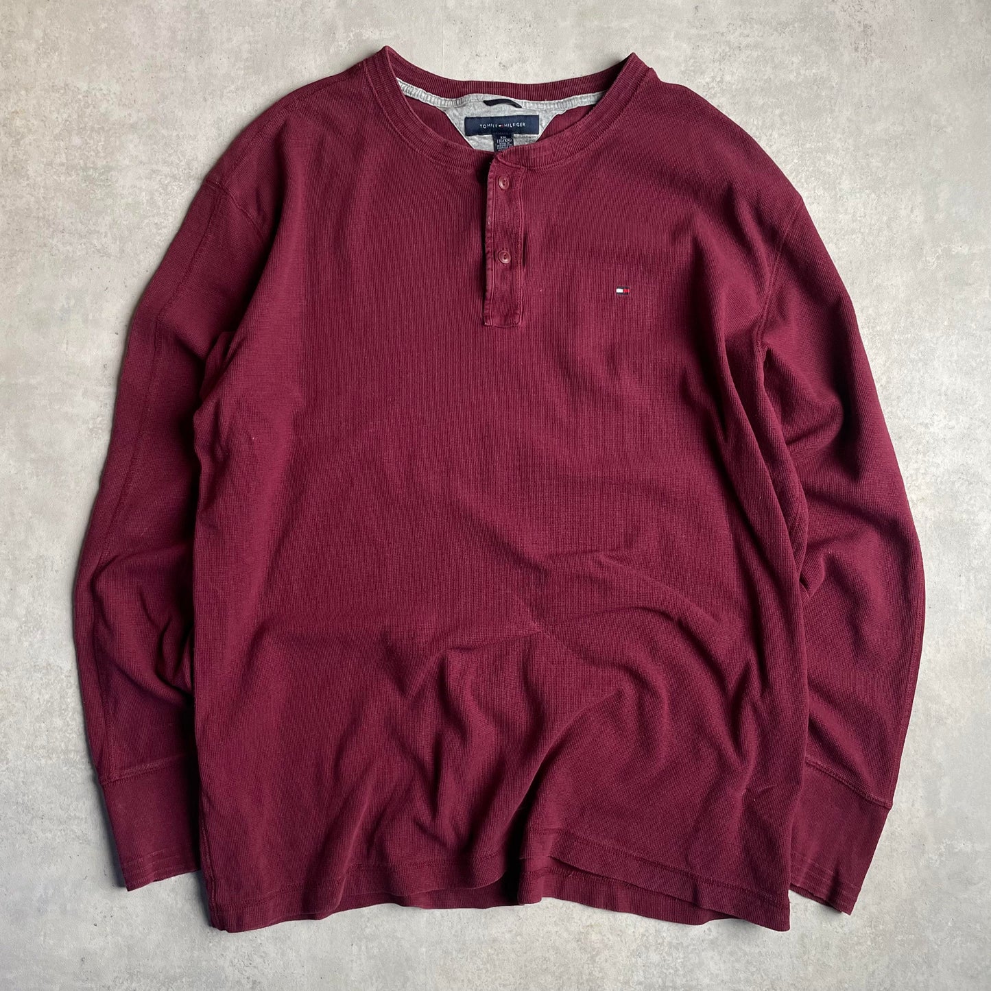 Tommy Hilfiger gombos környakú pulóver