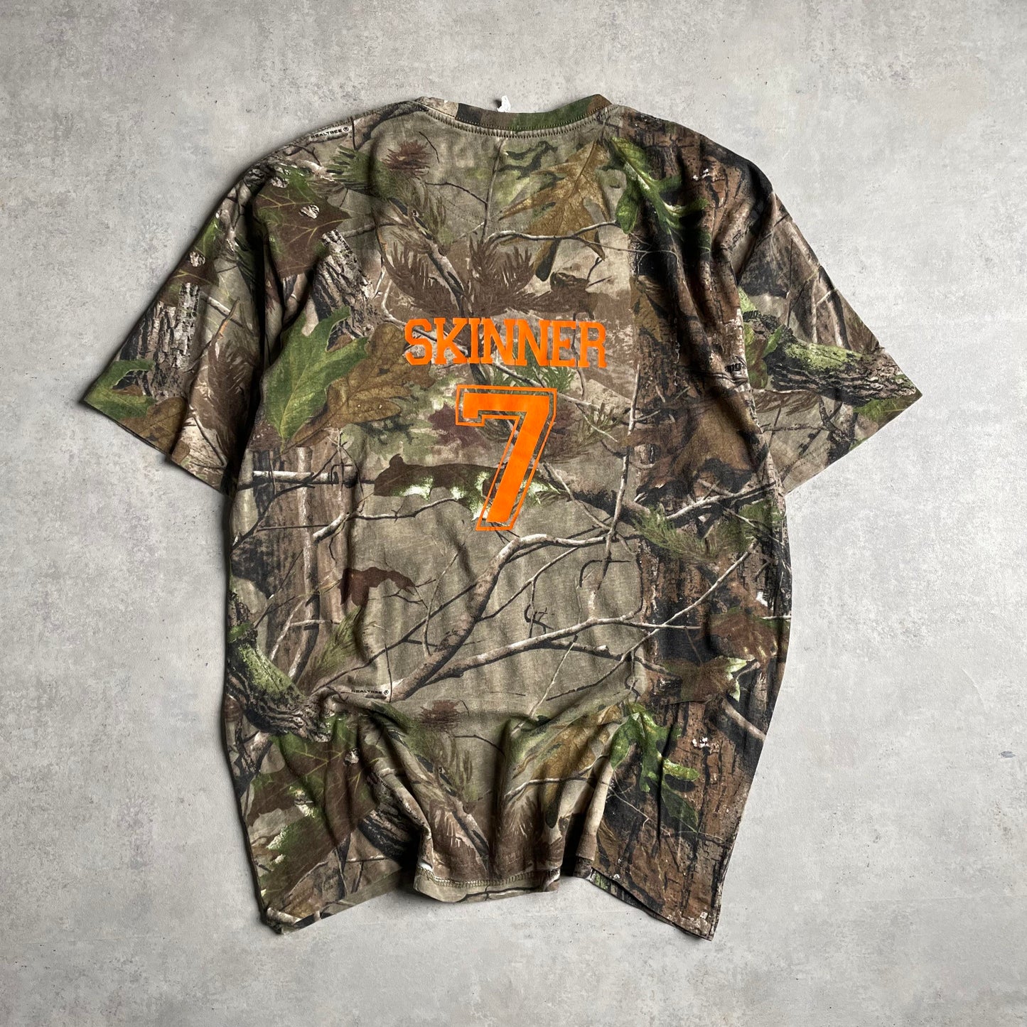 Vintage Realtree In honor of Wesley #7 Skinner póló