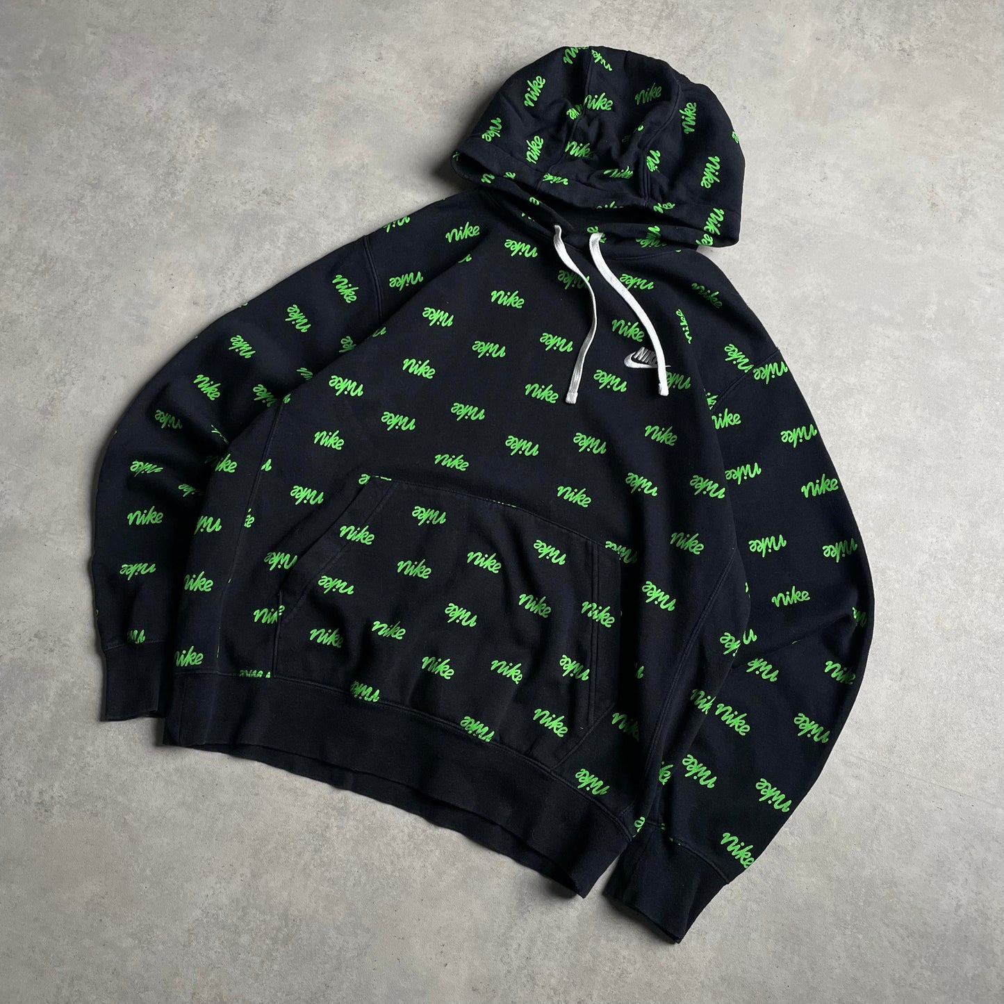 Nike fekete signage club logo hoodie