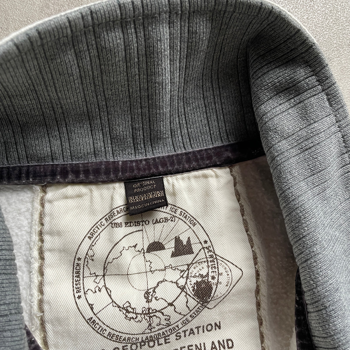 Napapijri fullzip pulóver