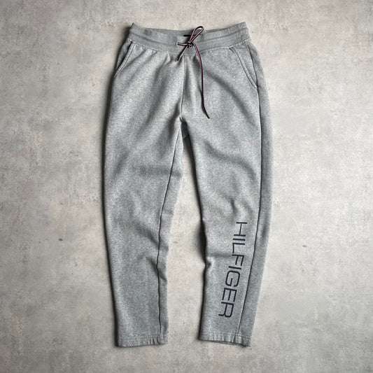Tommy Hilfiger szürke melegítőnadrág