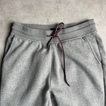 Tommy Hilfiger szürke melegítőnadrág