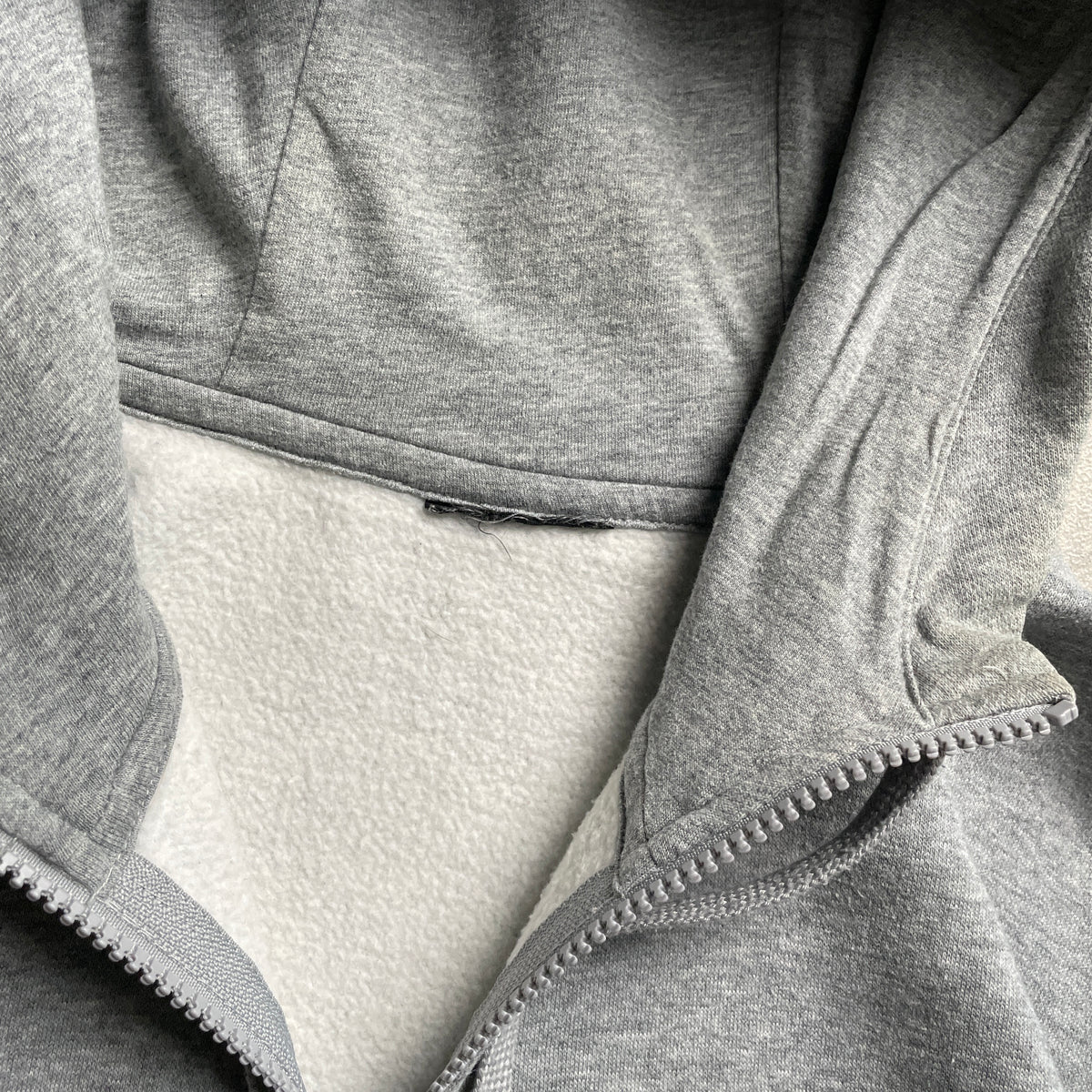 Nike club logo zipup hoodie