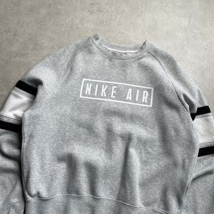 Nike szürke big logo crewneck