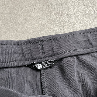 The North Face szürke melegítőnadrág