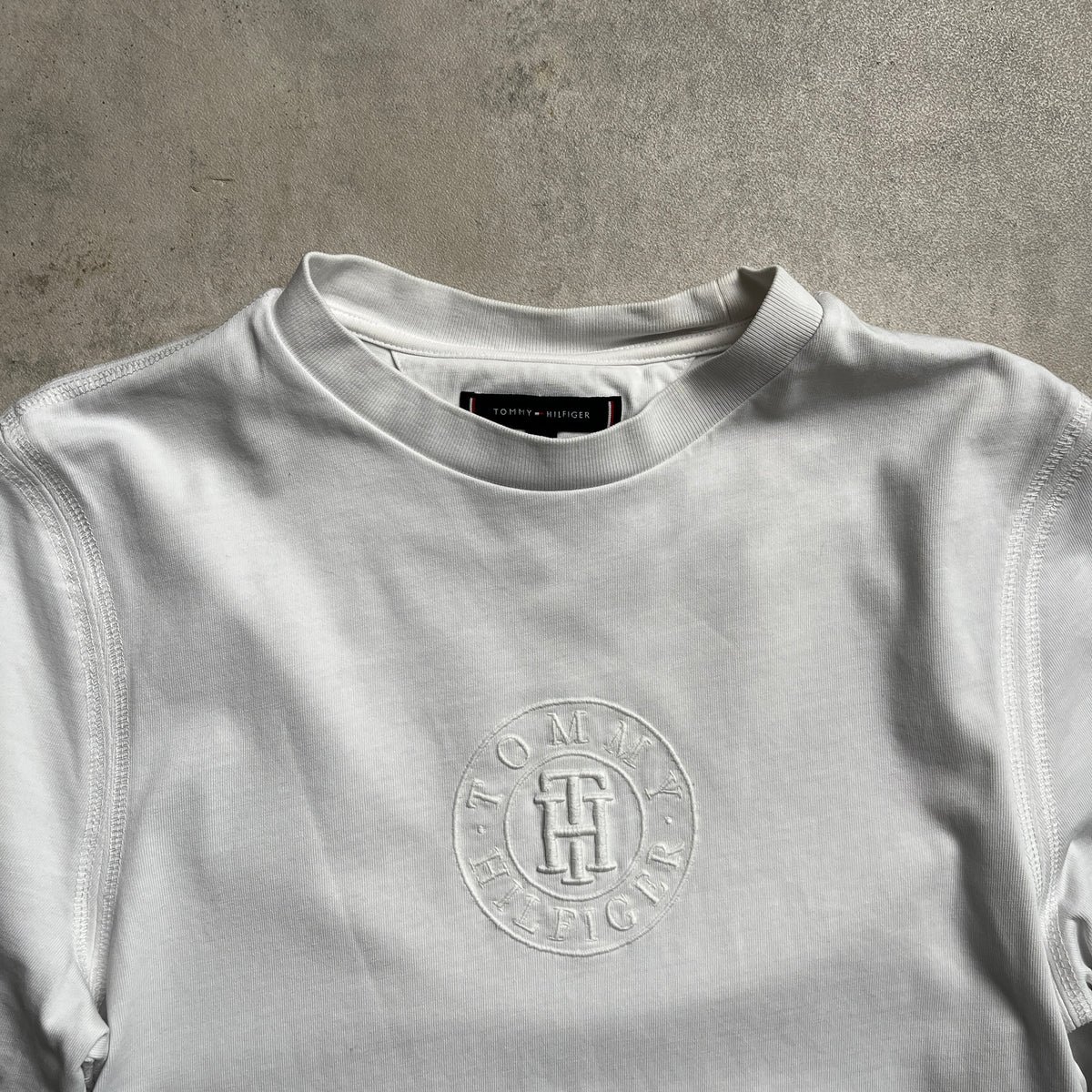 Tommy Hilfiger big logo póló
