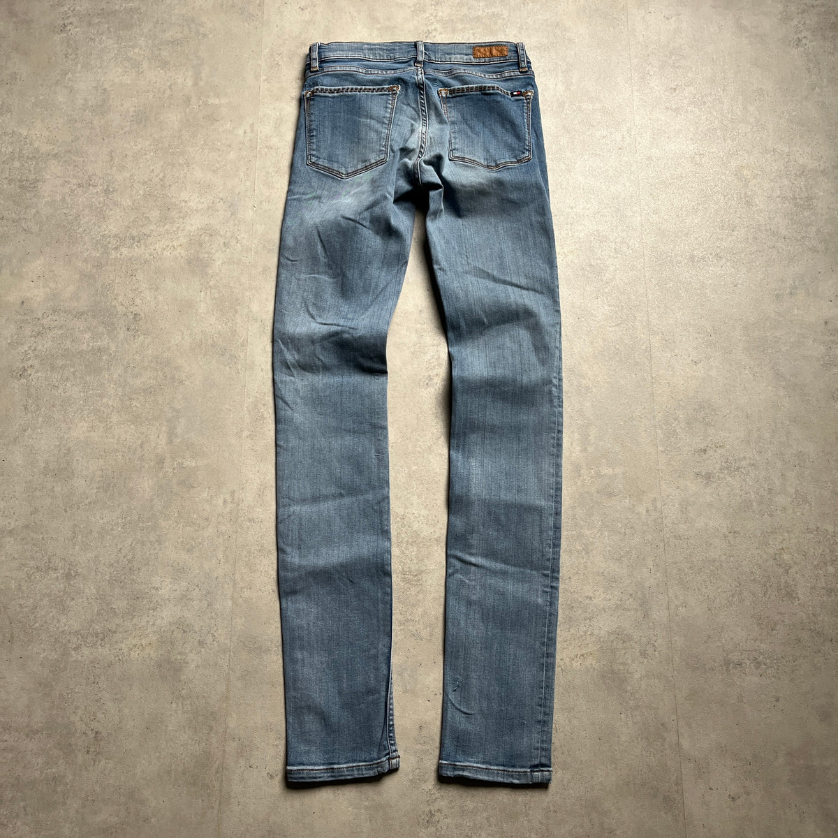 Tommy Hilfiger strasszos skinny farmernadrág