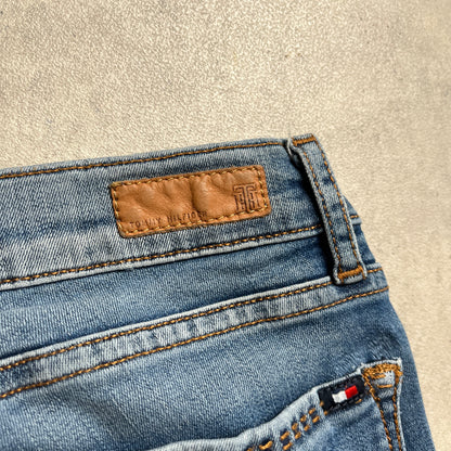 Tommy Hilfiger strasszos skinny farmernadrág