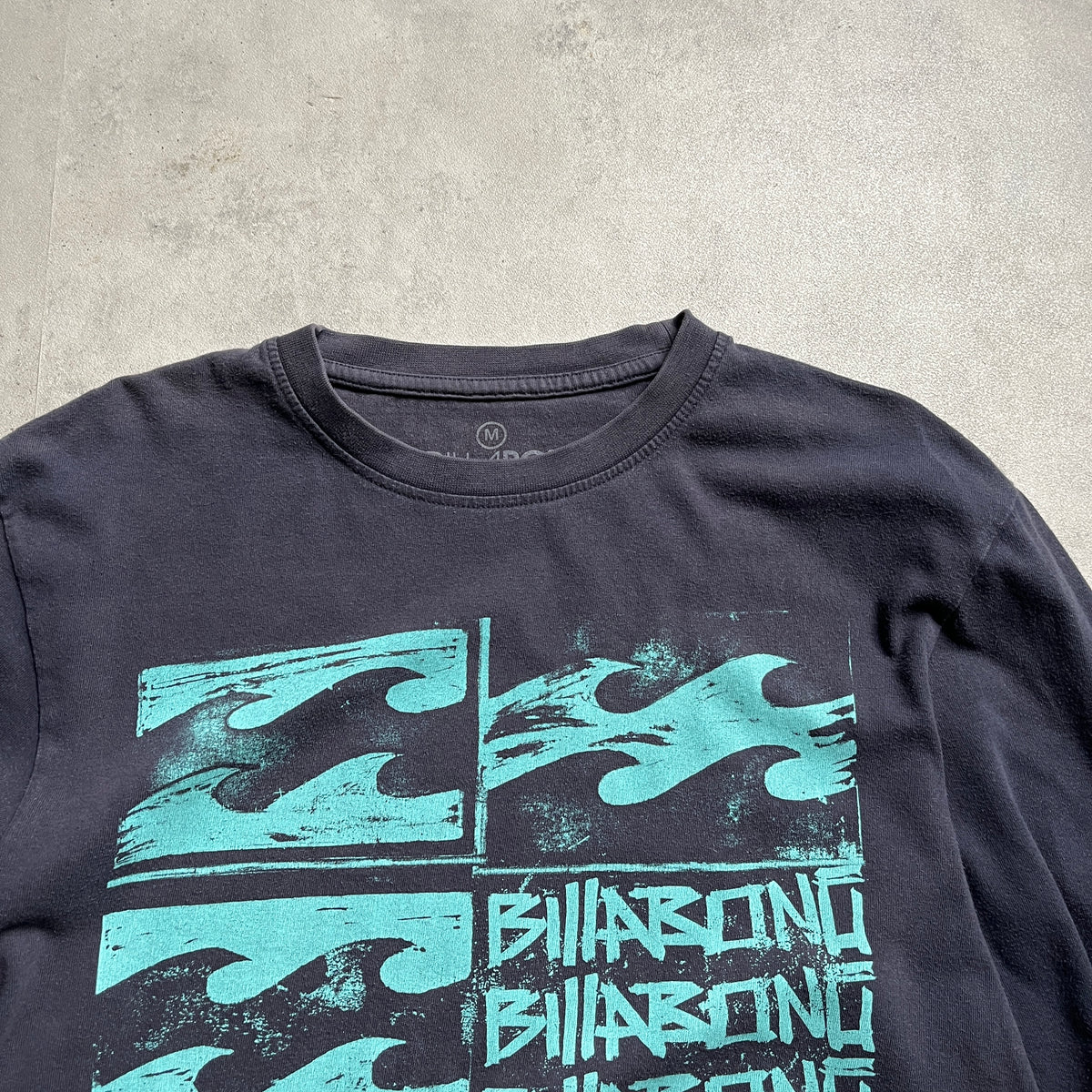 Billabong graphic longsleeve