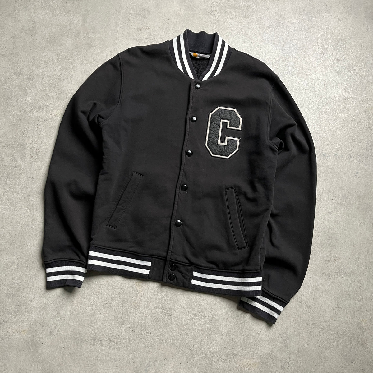 Carhartt fekete varsity style pulóver