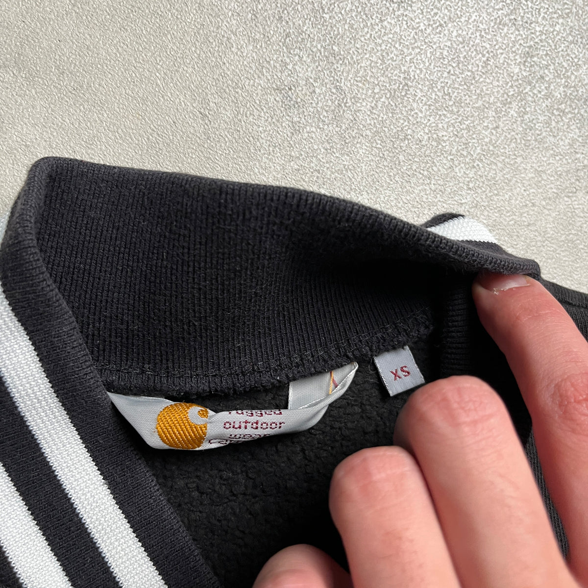 Carhartt fekete varsity style pulóver