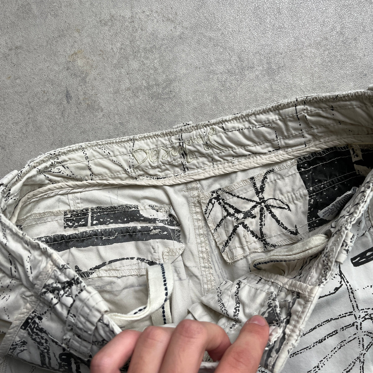 Desigual graphic cargo shorts