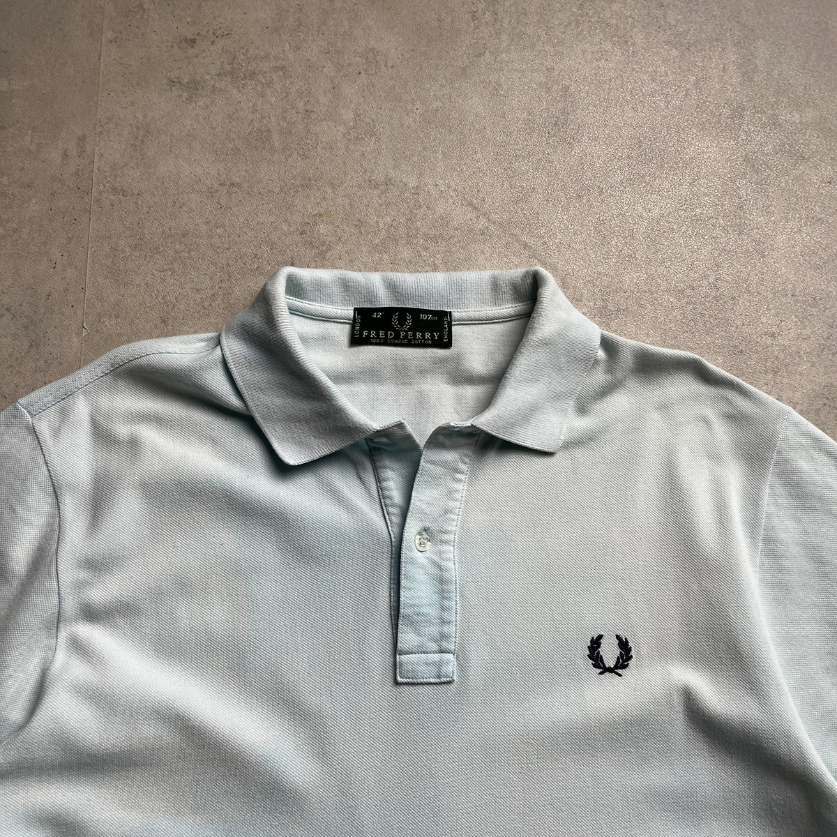 Fred Perry batikolt hatású pólóing