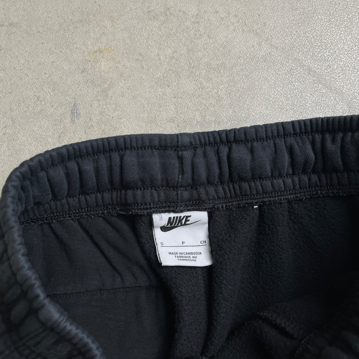 Nike fekete club logo melegítőnadrág