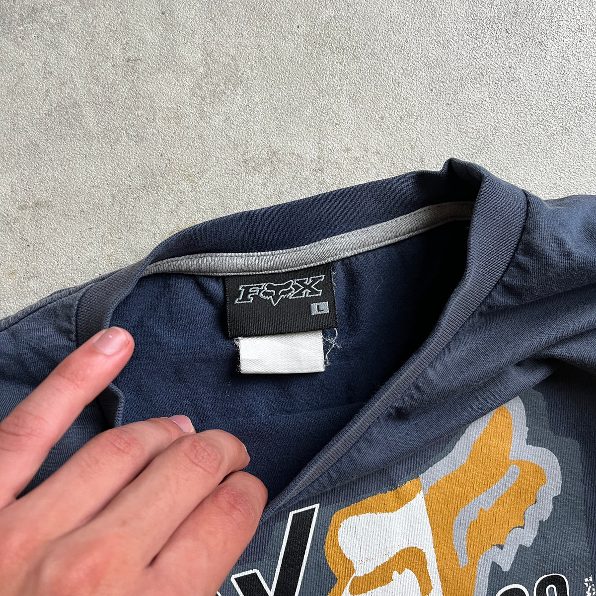 Y2K Distressed FOx Racing póló