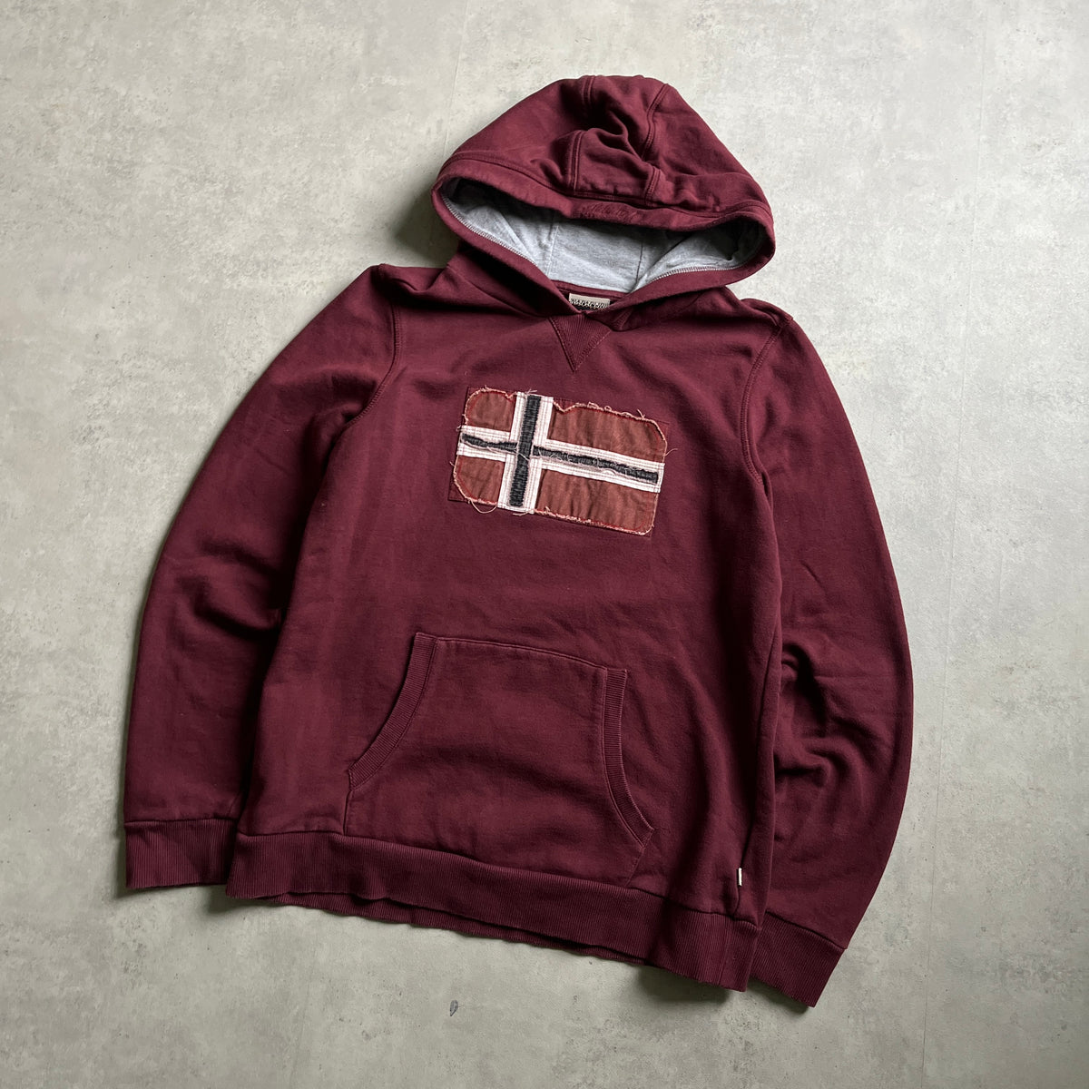 Napapijri norvég zászlós hoodie