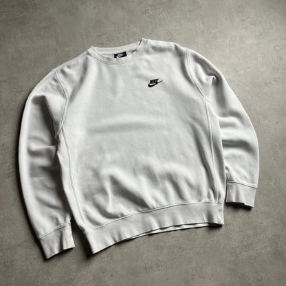 Nike fehér club logo crewneck