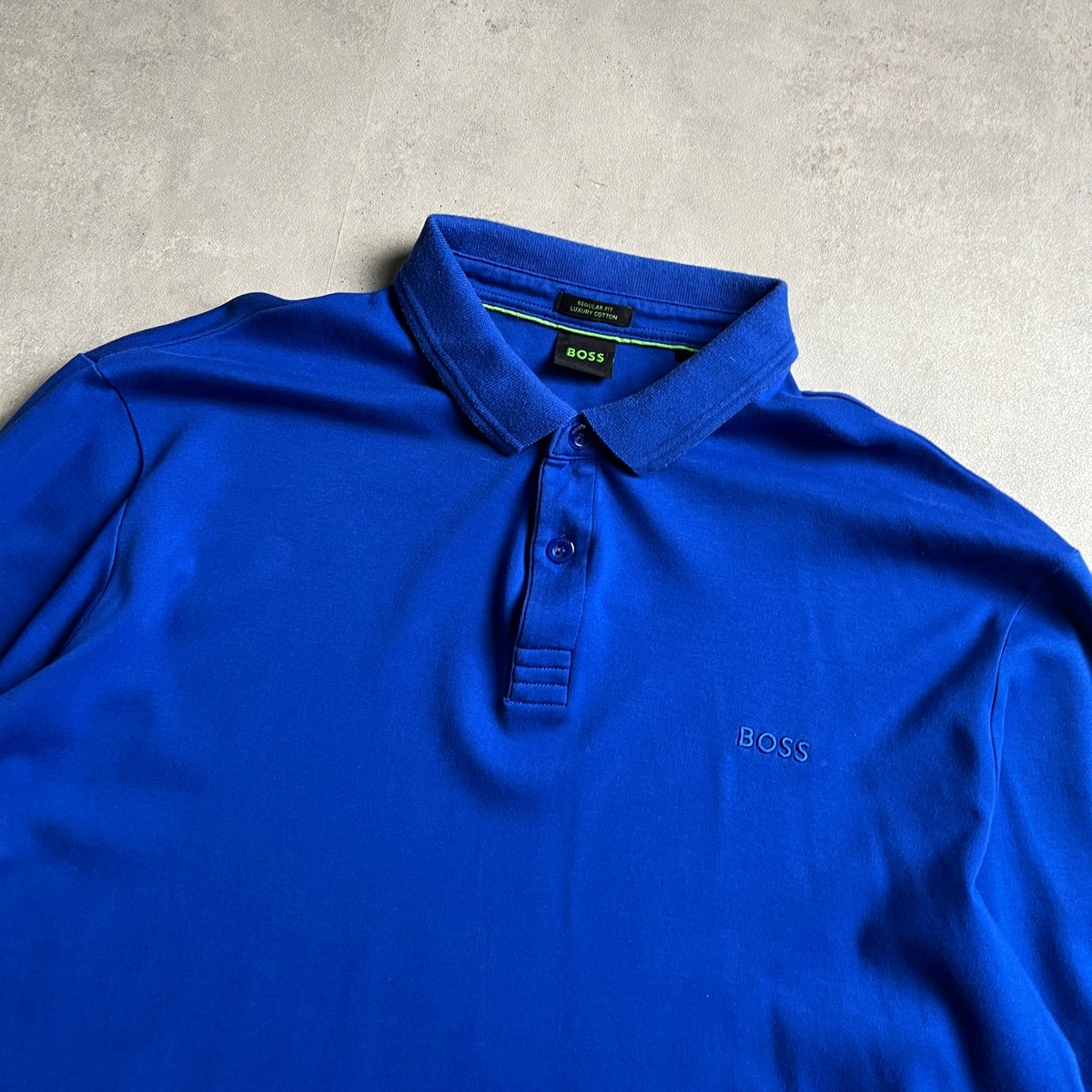 Hugo Boss kék galléros longsleeve