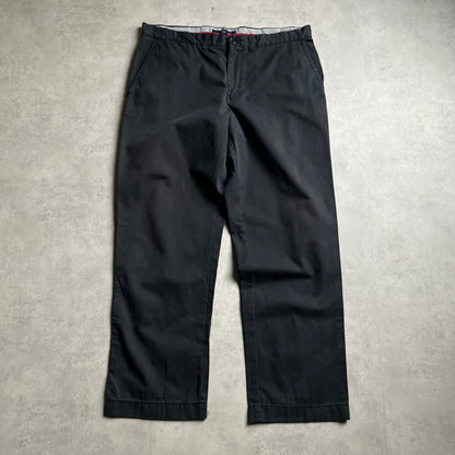 Tommy Hilfiger fekete chinonadrág