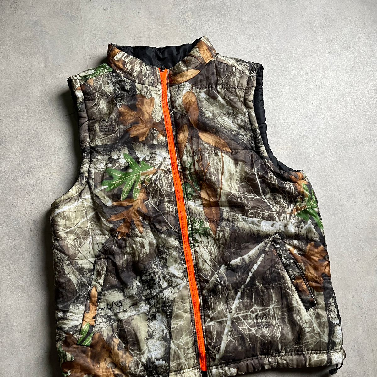 Realtree reversible puffermellény