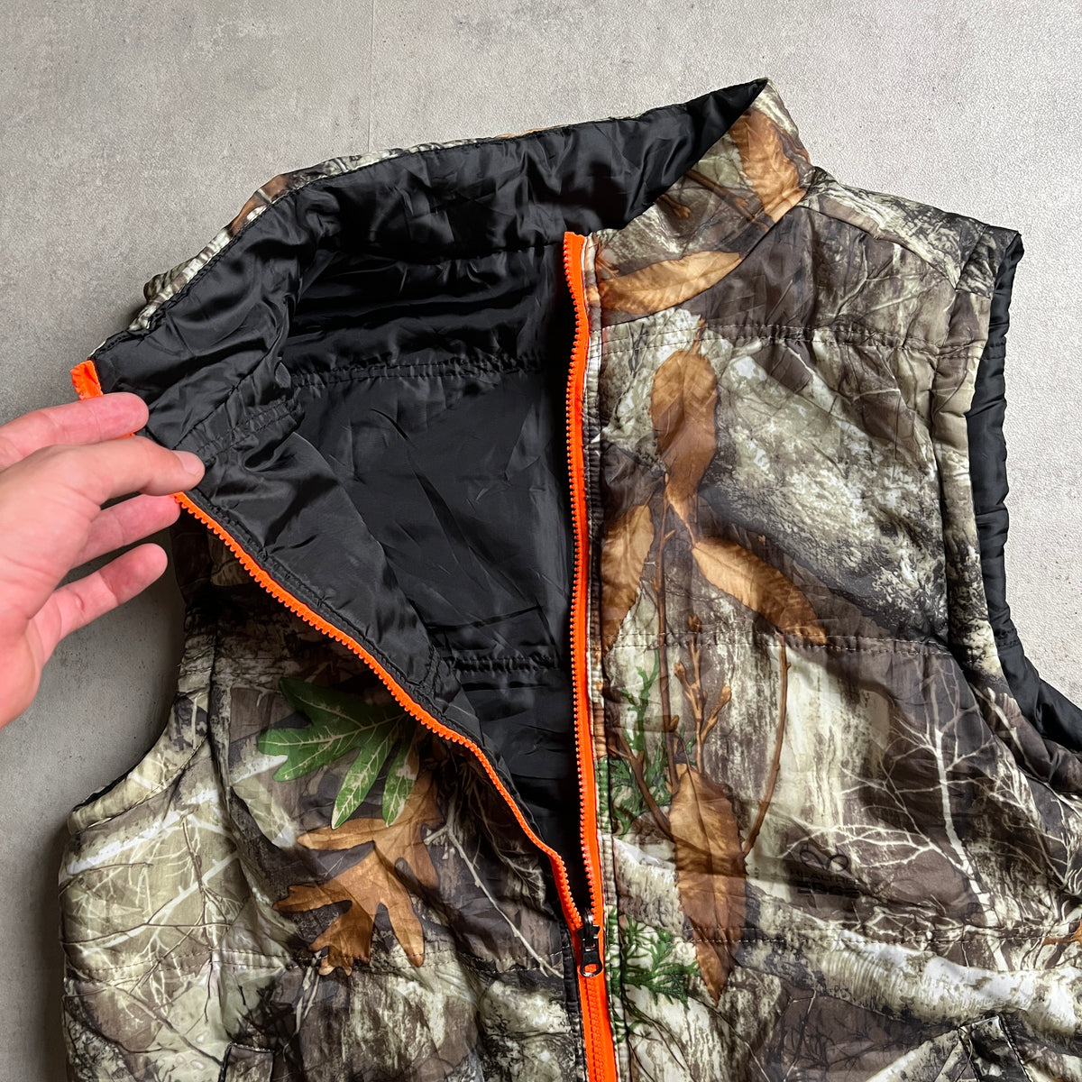 Realtree reversible puffermellény